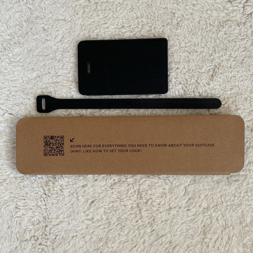 ❤️ Away Travel Black Luggage Tag NWT
